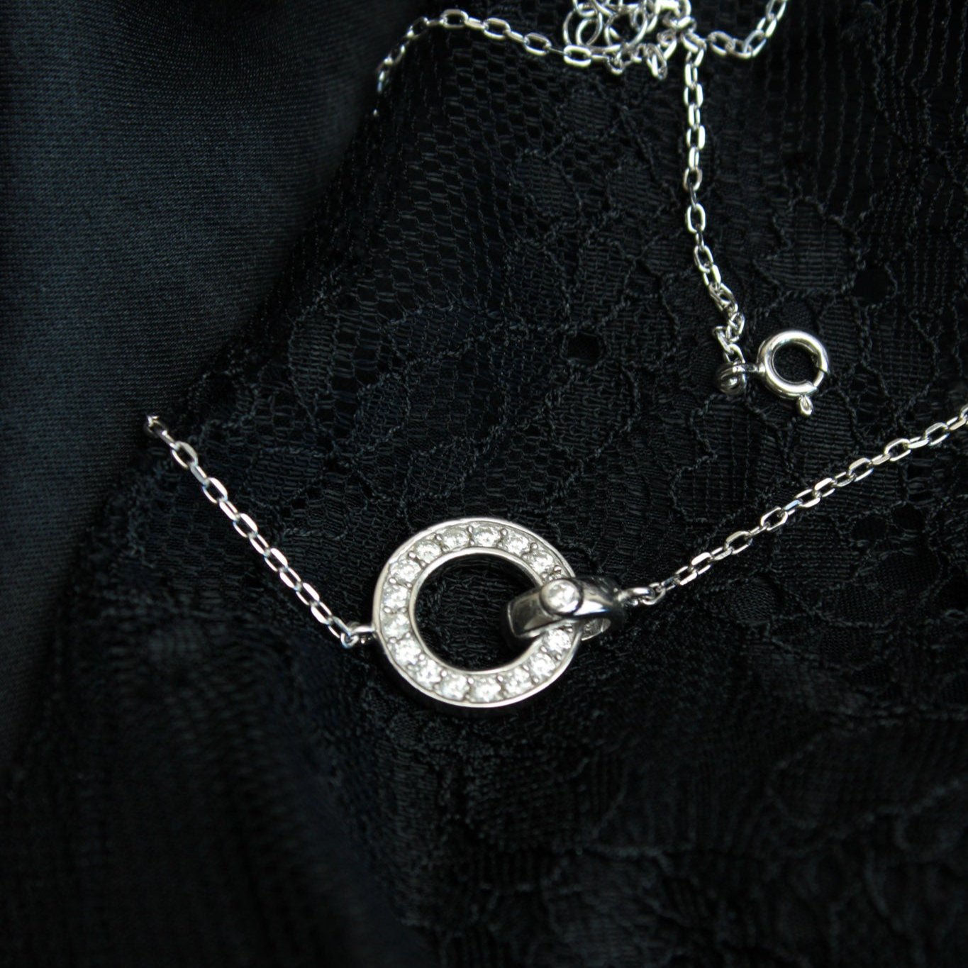 0.45 Carat Moissanite Diamond Pendant Necklace, 18K White Gold Vermeil on Sterling Silver