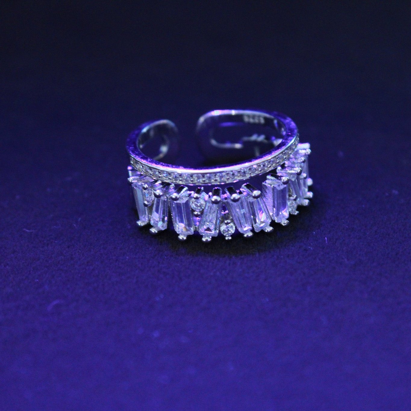 Vintage Zirconia Rhodium and 18k Gold Plated S925 Sterling Silver Ring